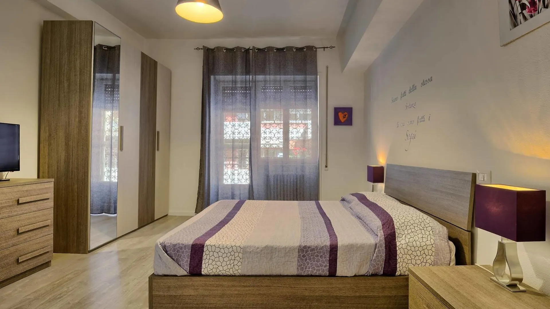 Madi B&B Rome 2*,  Italy